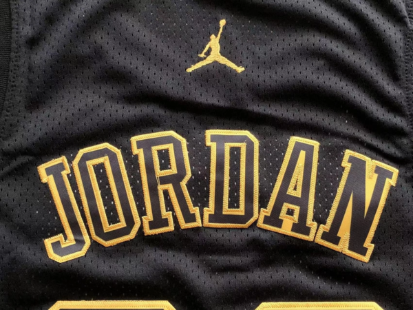 2DADC04B-70B7-4926-B50B-5C0CCC586990