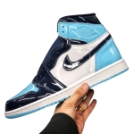 Air Jordan 1 Retro High OG Blue Chill