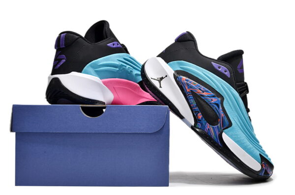 Jordan Luka 3-в-time2win.ru