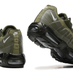 Nike_Air_Max_95__Olive_Reflective__-03