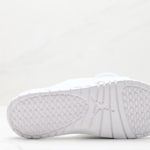 СЛАНЦЫ NIKE JORDAN HYDRO IV RETRO белые-купить. в-time2win.ru